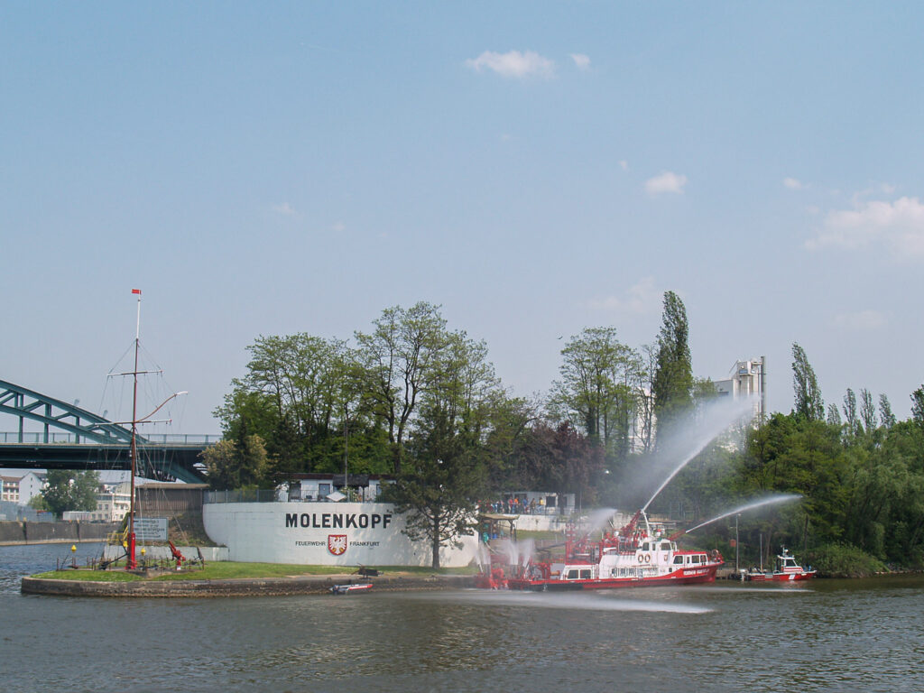 Fire tug boat spraying water in Frankfurt